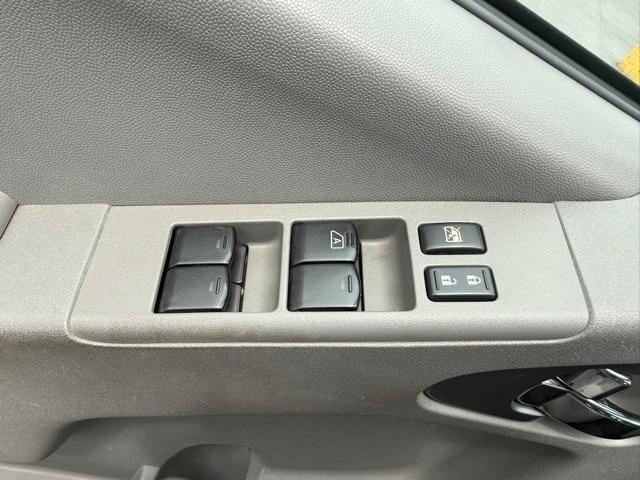 used 2021 Nissan Frontier car, priced at $25,900