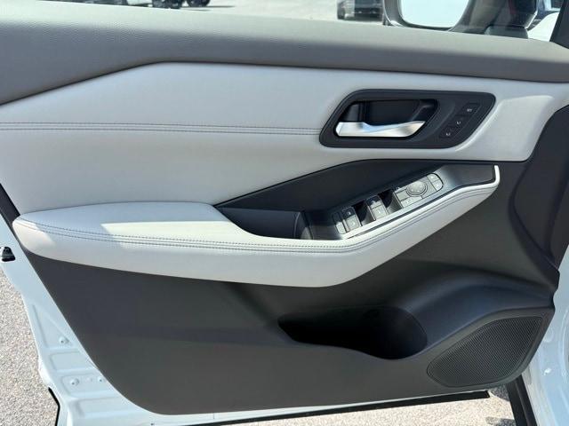 new 2025 Nissan Rogue car, priced at $41,389