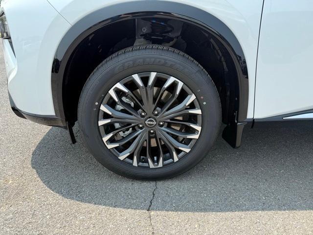 new 2025 Nissan Rogue car, priced at $44,072
