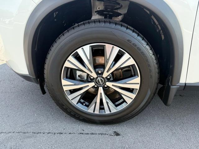 used 2023 Nissan Rogue car, priced at $25,900