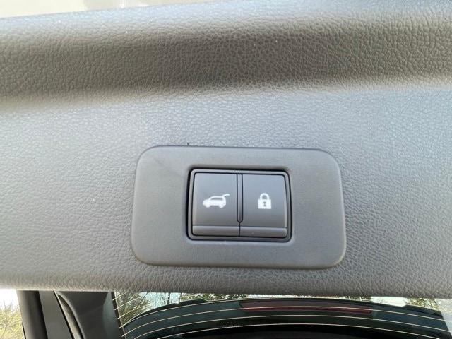 new 2025 Nissan Murano car, priced at $46,240