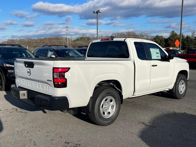 new 2025 Nissan Frontier car, priced at $31,621