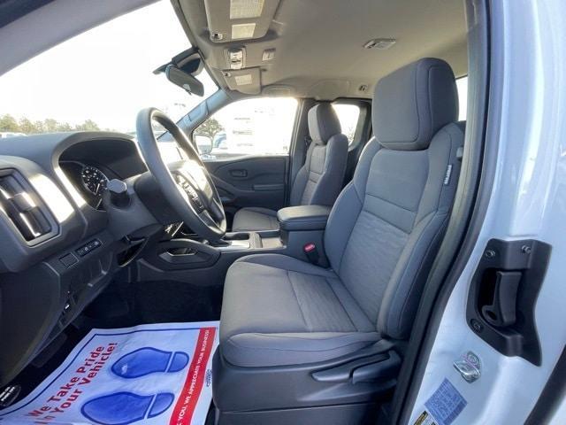 new 2025 Nissan Frontier car, priced at $31,621