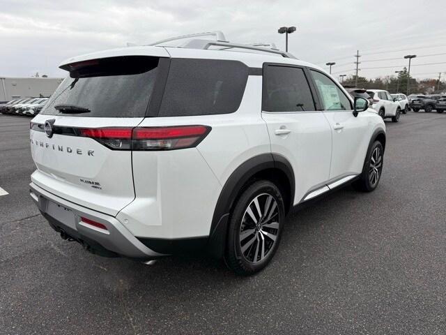 new 2025 Nissan Pathfinder car, priced at $46,022