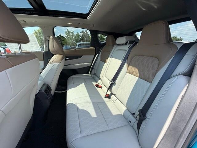 new 2025 Nissan Murano car, priced at $50,378