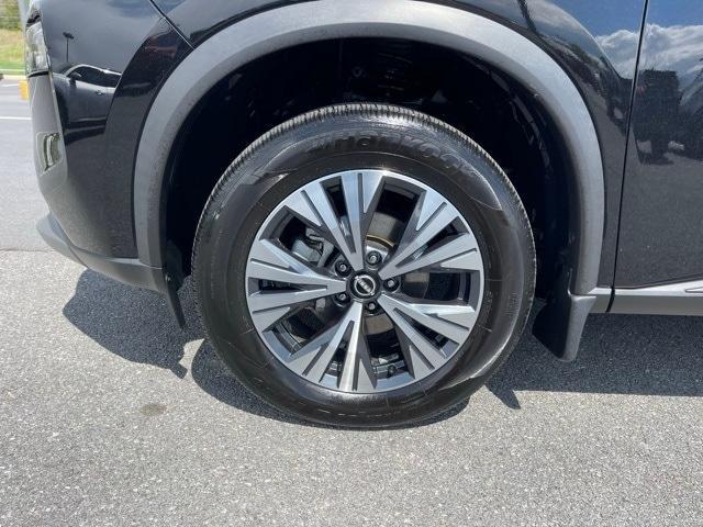 used 2022 Nissan Rogue car, priced at $24,300
