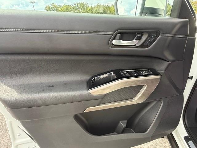 used 2023 Nissan Pathfinder car, priced at $35,700