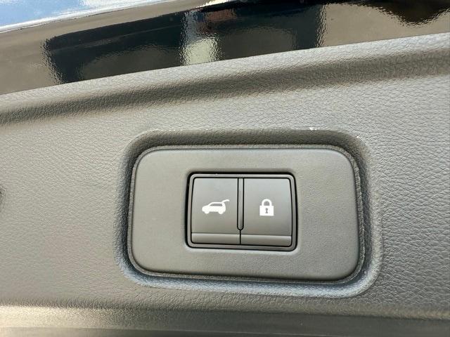 new 2025 Nissan Pathfinder car, priced at $43,049