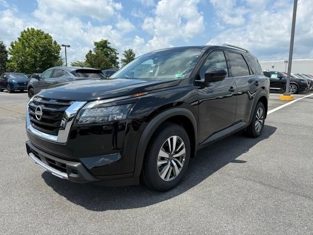 new 2025 Nissan Pathfinder car, priced at $43,049
