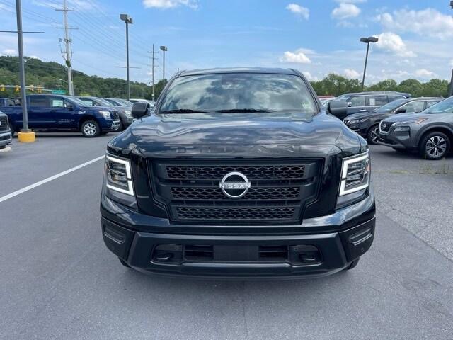 new 2024 Nissan Titan car, priced at $48,954