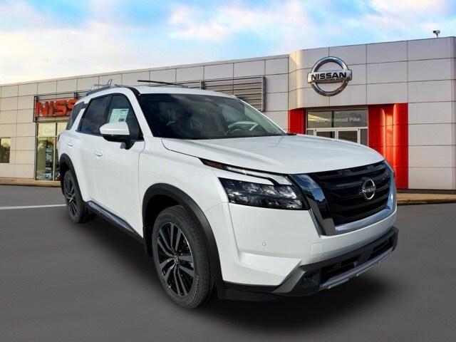 new 2025 Nissan Pathfinder car, priced at $46,332