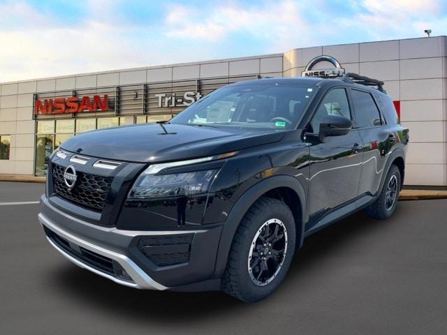 new 2025 Nissan Pathfinder car, priced at $43,888