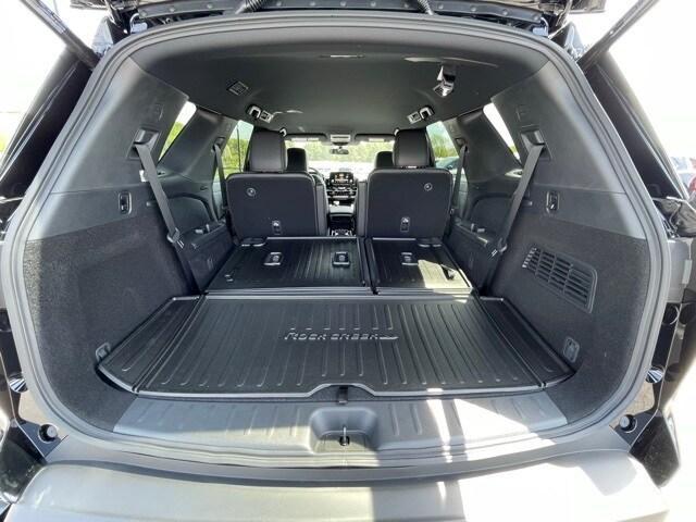 new 2025 Nissan Pathfinder car, priced at $43,888