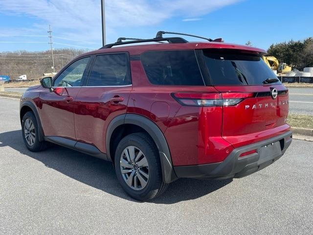 new 2025 Nissan Pathfinder car, priced at $42,272