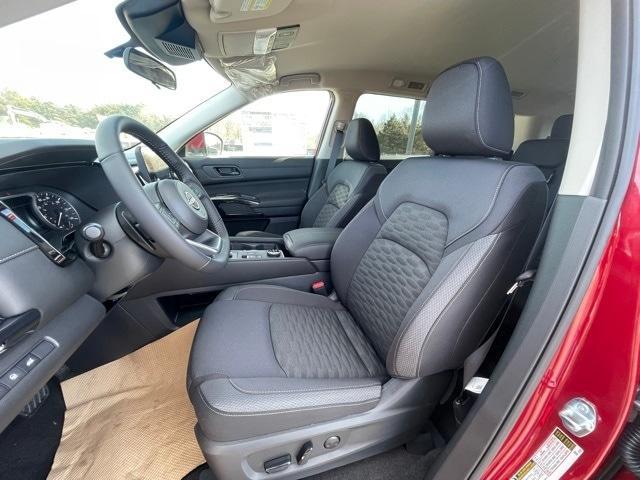 new 2025 Nissan Pathfinder car, priced at $42,272