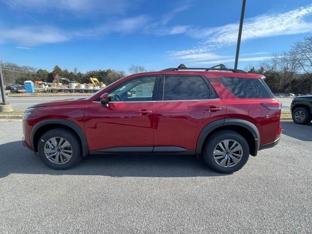 new 2025 Nissan Pathfinder car, priced at $42,272