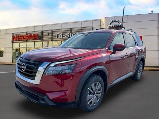 new 2025 Nissan Pathfinder car, priced at $42,272