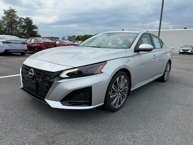 new 2025 Nissan Altima car, priced at $33,020