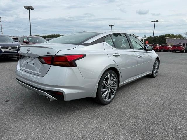 new 2025 Nissan Altima car, priced at $33,020