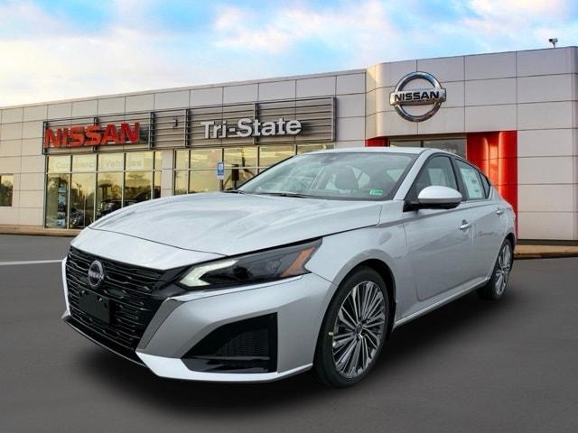 new 2025 Nissan Altima car, priced at $33,020