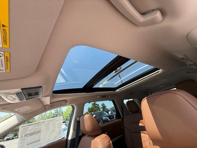 new 2025 Nissan Pathfinder car, priced at $50,912