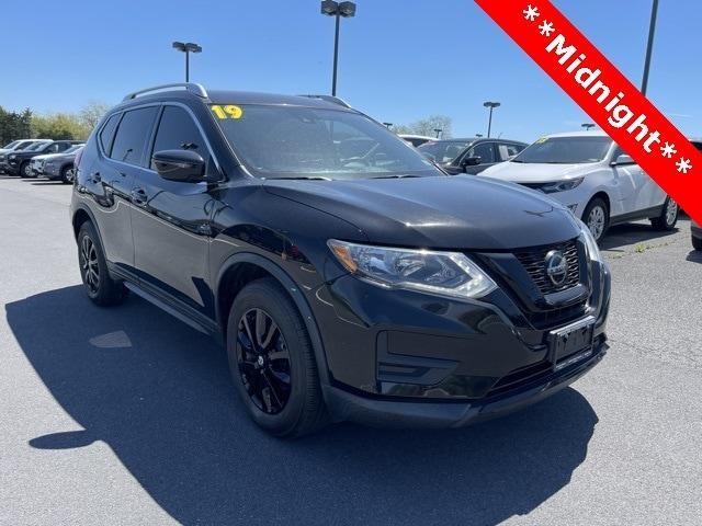 used 2019 Nissan Rogue car, priced at $16,300