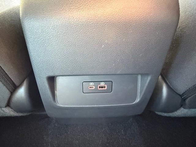 new 2025 Nissan Frontier car, priced at $40,575