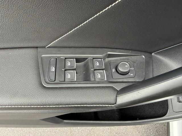 used 2022 Volkswagen Tiguan car, priced at $22,900