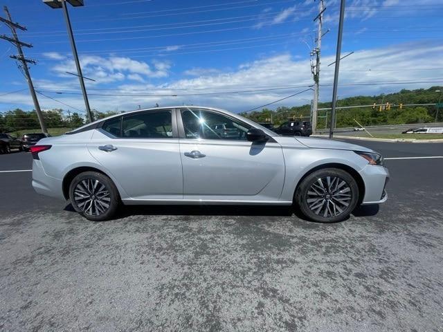 new 2025 Nissan Altima car, priced at $27,603