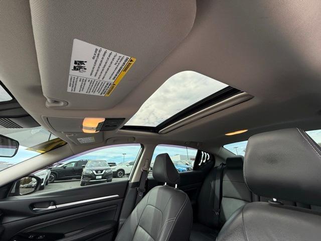 used 2021 Nissan Altima car, priced at $18,900