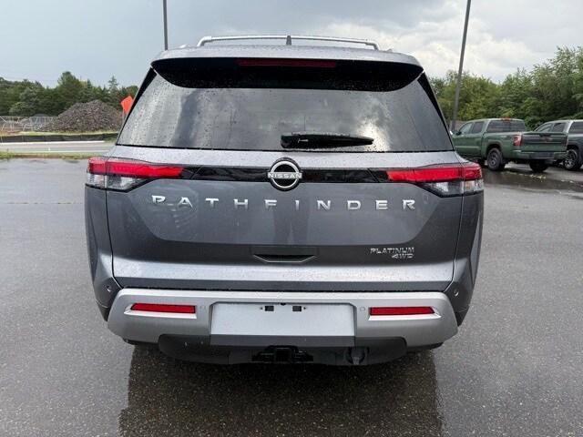 new 2025 Nissan Pathfinder car, priced at $46,102