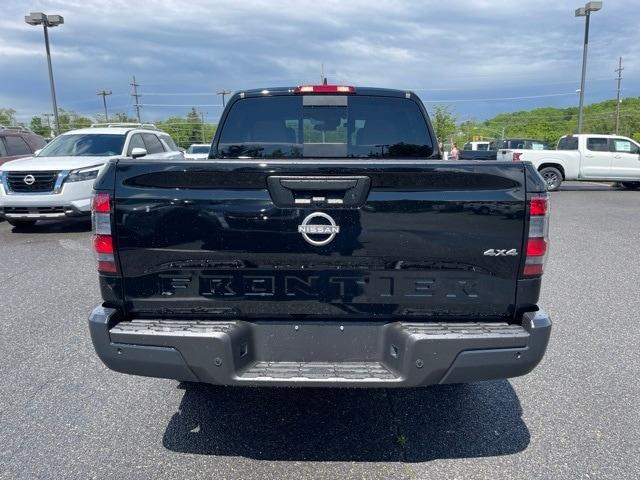 new 2025 Nissan Frontier car, priced at $36,675