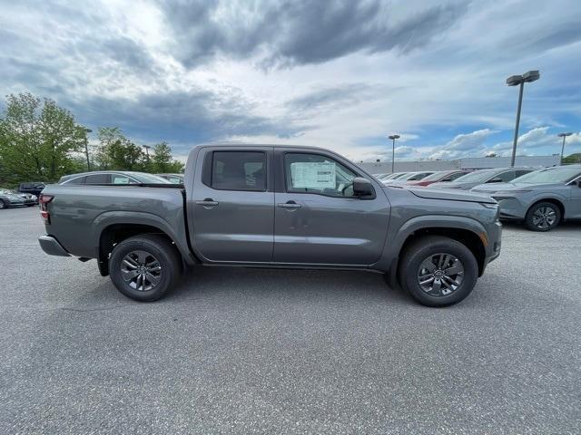 new 2025 Nissan Frontier car, priced at $38,622