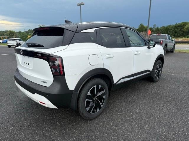 new 2025 Nissan Kicks car, priced at $28,533