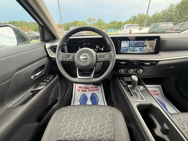 new 2025 Nissan Kicks car, priced at $28,533