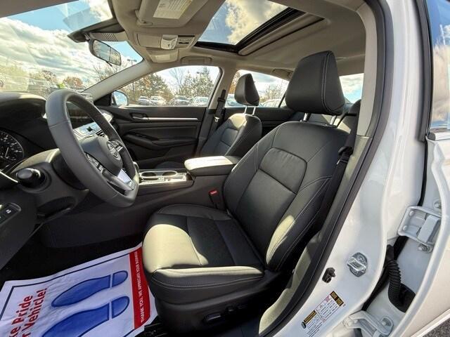 new 2025 Nissan Altima car, priced at $33,384