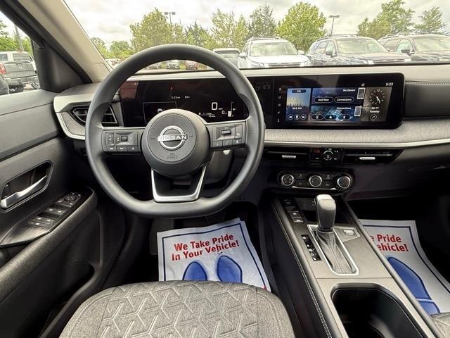 new 2025 Nissan Kicks car, priced at $26,405