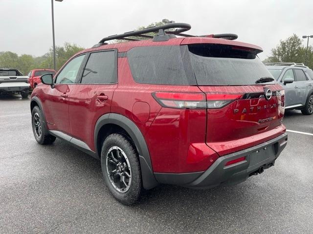 new 2024 Nissan Pathfinder car, priced at $40,372