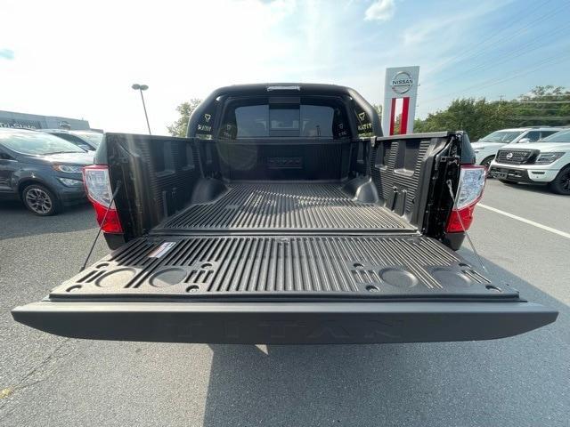 new 2024 Nissan Titan car, priced at $50,554