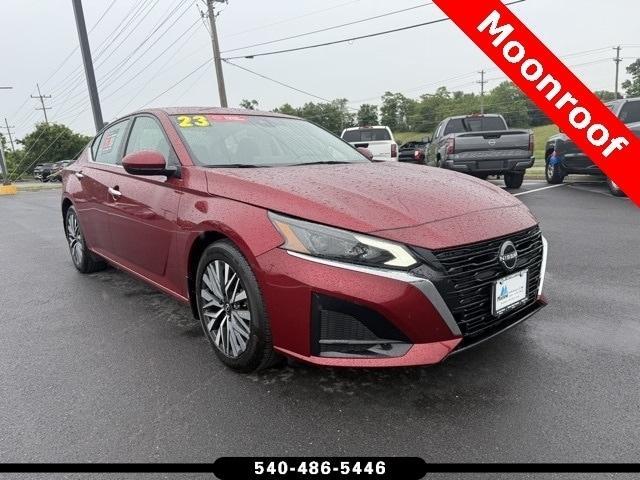 used 2023 Nissan Altima car, priced at $21,900
