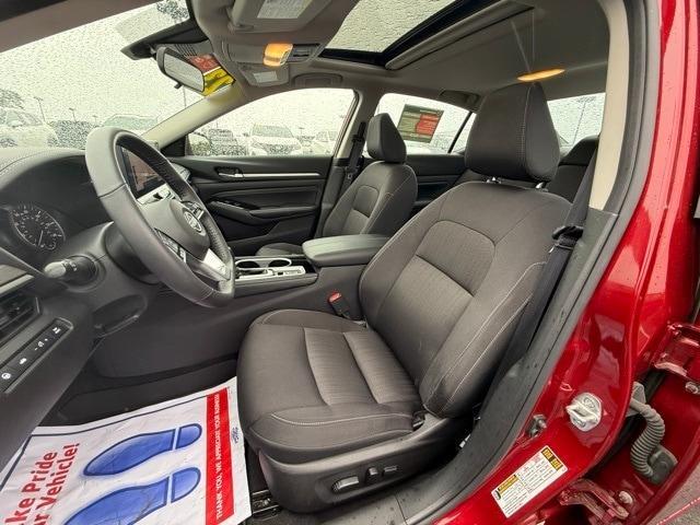 used 2023 Nissan Altima car, priced at $21,900
