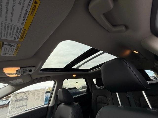 new 2025 Nissan Pathfinder car, priced at $46,483