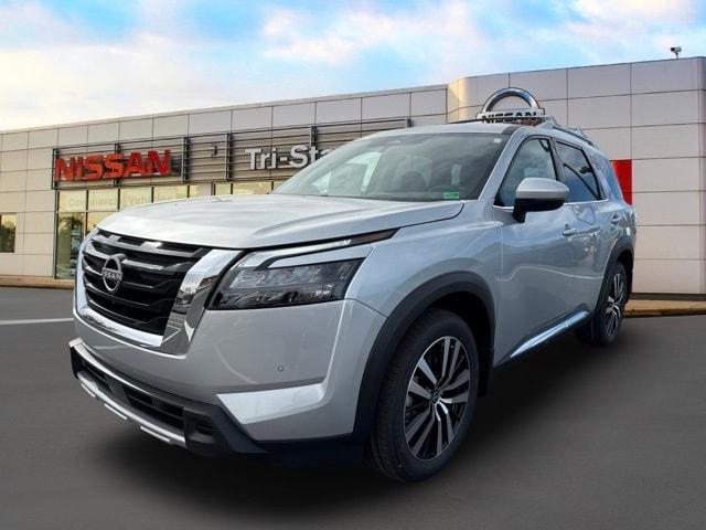 new 2025 Nissan Pathfinder car, priced at $46,483