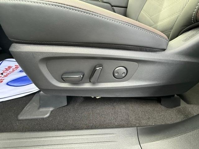 new 2025 Nissan Pathfinder car, priced at $46,483