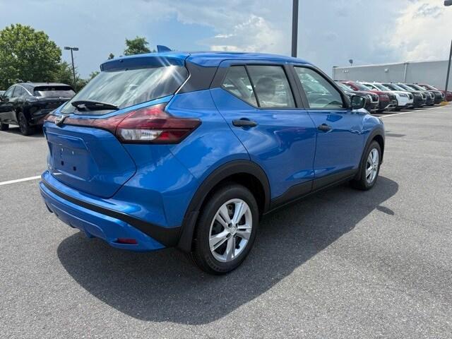new 2025 Nissan Kicks Play car, priced at $23,257