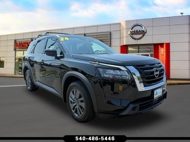 used 2024 Nissan Pathfinder car, priced at $34,900
