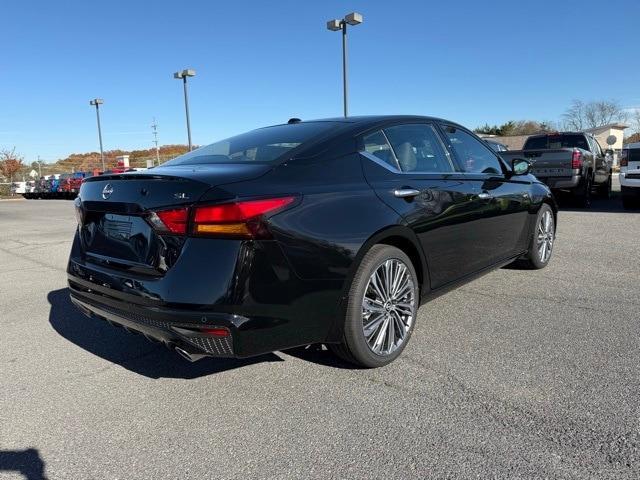 new 2025 Nissan Altima car, priced at $32,978