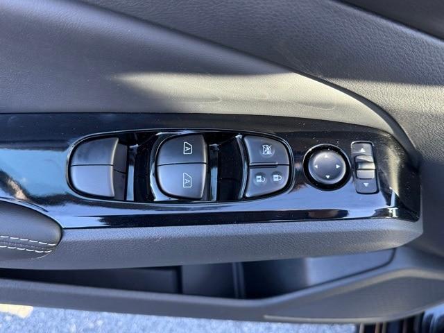 new 2025 Nissan Altima car, priced at $32,978