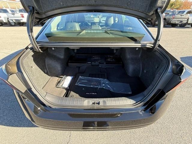 new 2025 Nissan Altima car, priced at $32,978