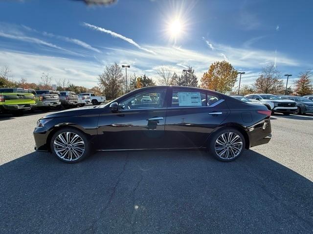 new 2025 Nissan Altima car, priced at $32,978